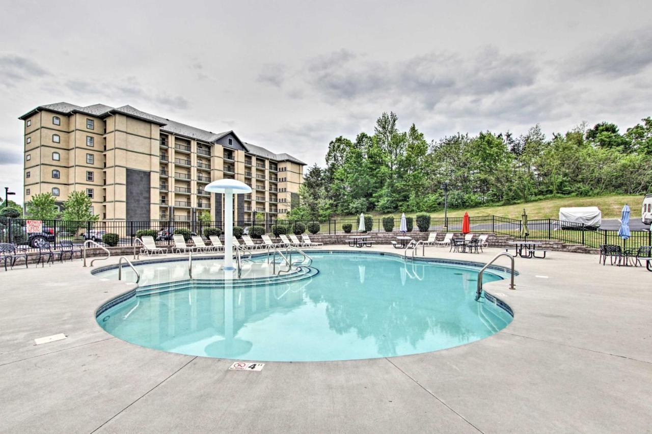 Downtown Pigeon Forge Condo With Pool Access! ภายนอก รูปภาพ