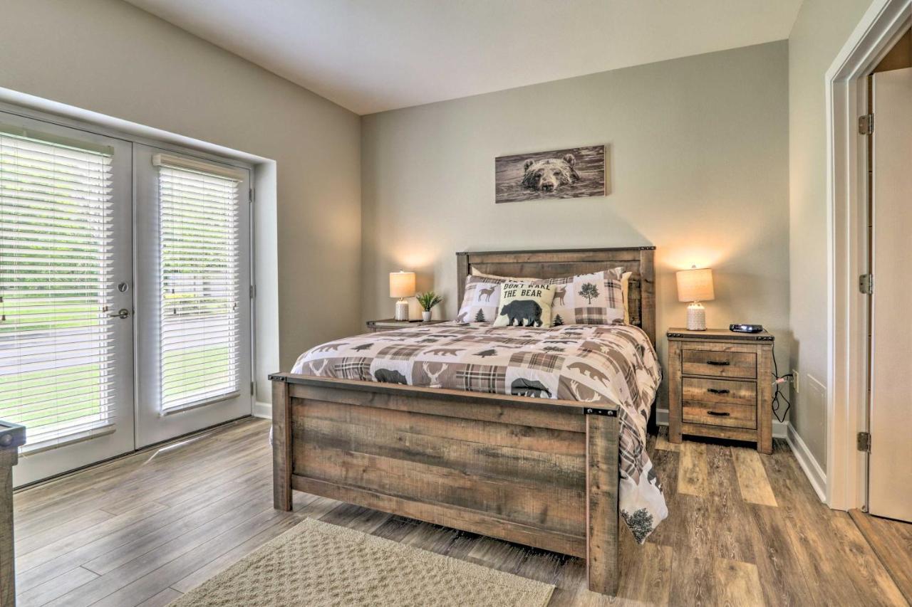 Downtown Pigeon Forge Condo With Pool Access! ภายนอก รูปภาพ
