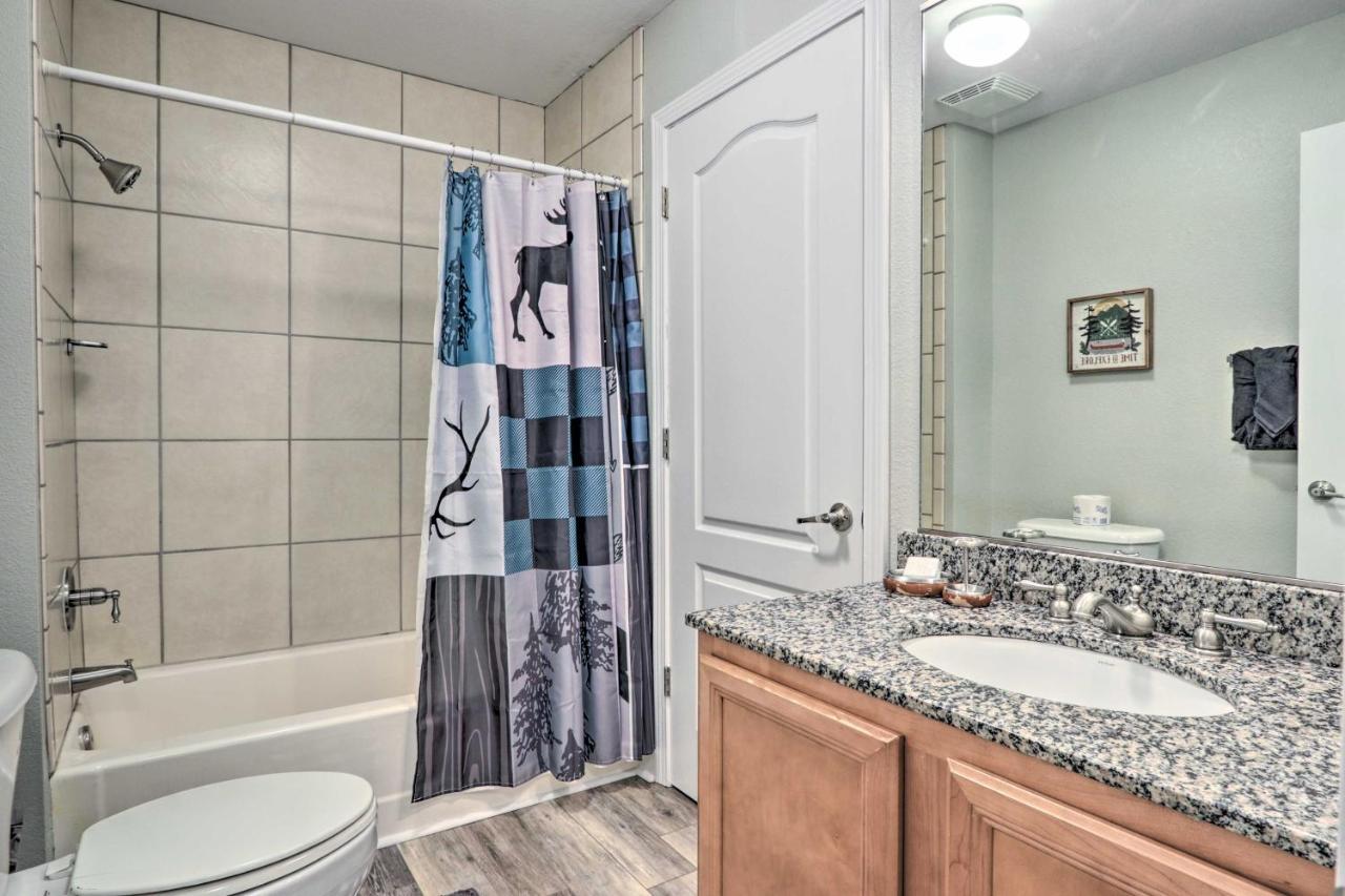 Downtown Pigeon Forge Condo With Pool Access! ภายนอก รูปภาพ